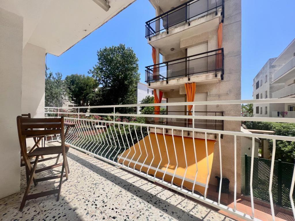 Apartamentos Ancora Romana Calafell Exteriör bild